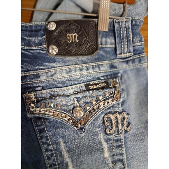 Miss Me Womens Easy Bootcut Jeans Size 29 Distressed Denim With Embellished Back - Picture 6 of 6